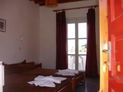 Hotel Vrissi